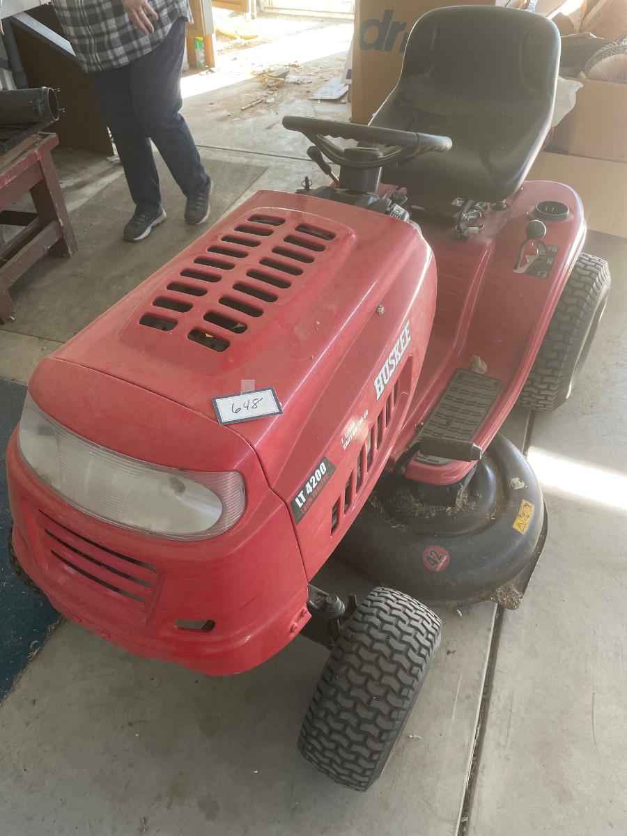 HUSKEE LT4200 Lawn Mower | EstateSales.org