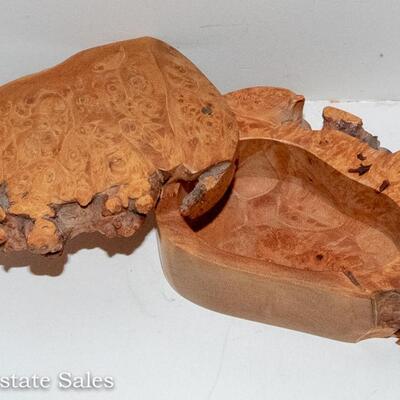 BEAUTIFUL BURL WOOD BOX BY DOUG MUSCANELL