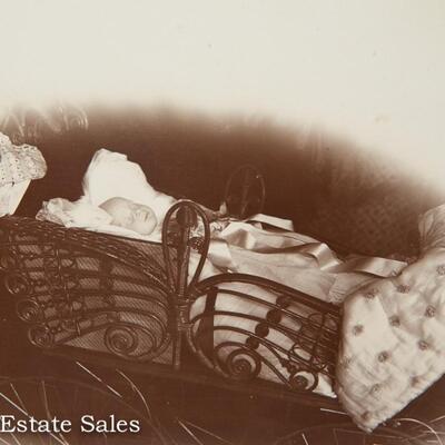 POST MORTEM PHOTO - BABY IN CRIB