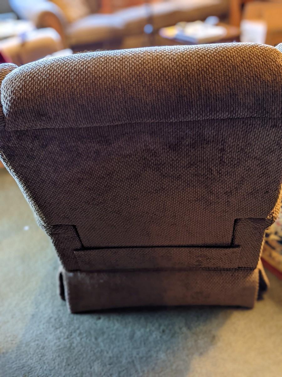 Lazboy Recliner, Clean and in Nice Shape. Also a wall hugger