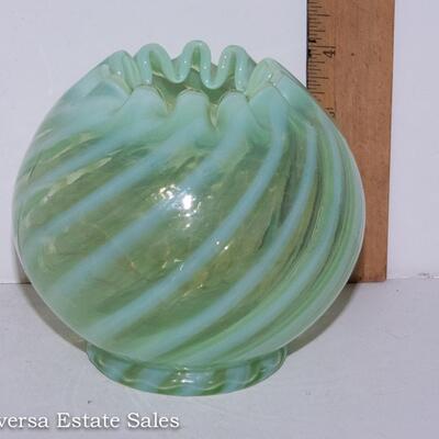 OPALESCENT SWIRL ROSE BOWL