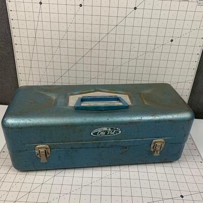 #22 Old Pal Fishing Box With Gear Inside