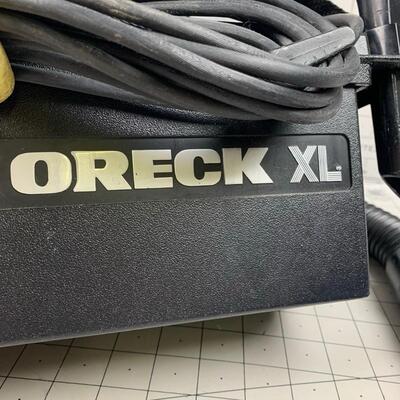 #113 Oreck XL Vacuum