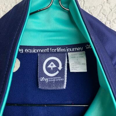 #136 LRG Brand Men's Mulitcolor Large Jacket