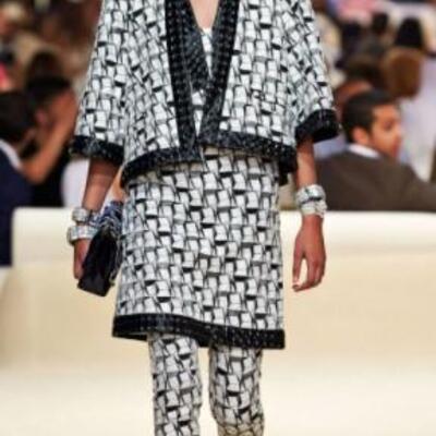 Chanel 2015 Resort Cruise Collection Geometric Pattern Pants.