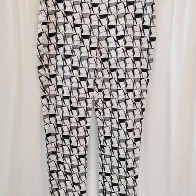 Chanel 2015 Resort Cruise Collection Geometric Pattern Pants.