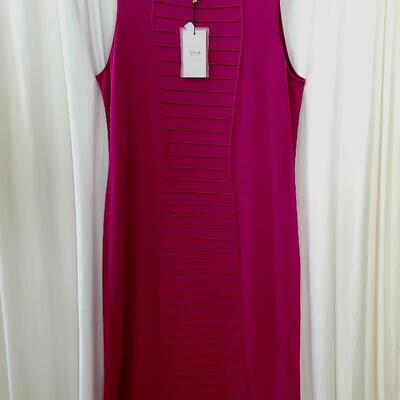 Armani Collezioni Fuschia Ribbed Sheath Dress - New with tags - never worn