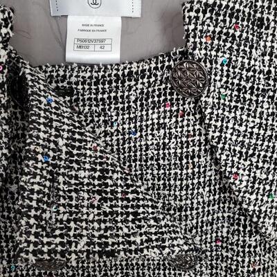 Chanel 2015 Black and white tweed jacket