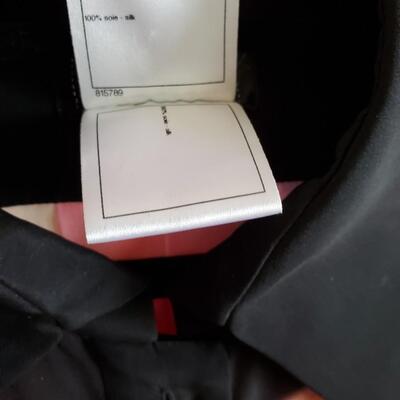 Chanel Silk Abstract Sleeveless Blouse