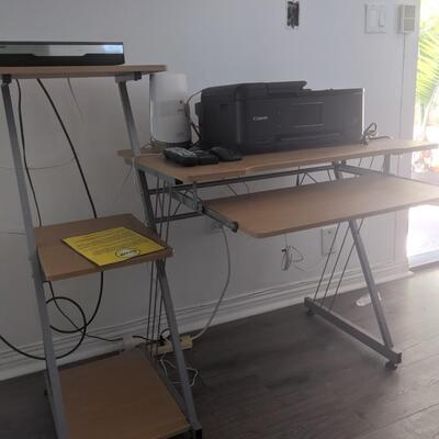 Petite Computer Desk