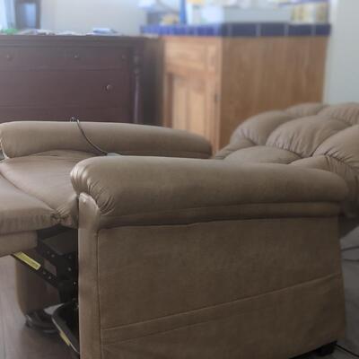 Multi-functional recliner lift chair