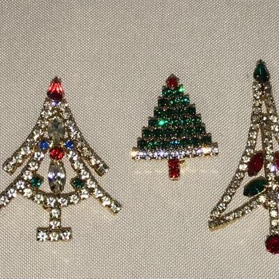 Christmas trees  rhinestone pin lot