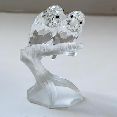SWAROVSKI CRYSTAL SCS ANNUAL EDITION "LOVEBIRDS" TOGETHERNESS FIGURINE