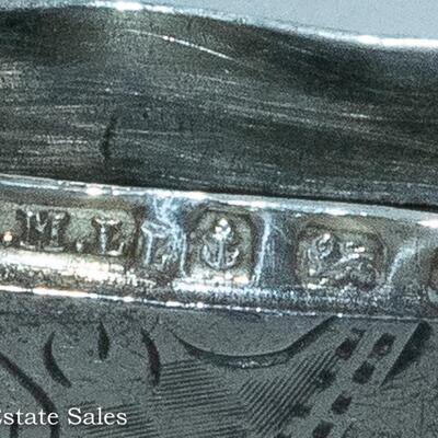 ANTIQUE - ENGLISH STERLING SILVER VESTA CASE - MATCH SAFE