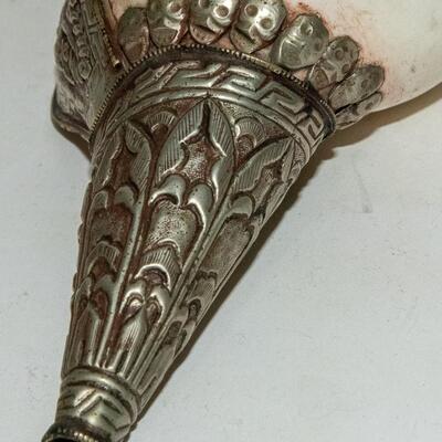 UNIQUE METAL ENCASED SHELL