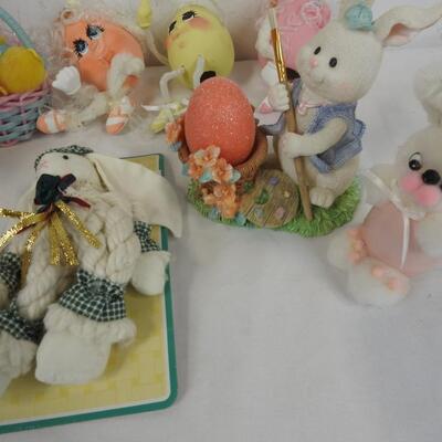 13 pc Easter, Figurines, Ceramic Eggs, Hermitage Pottery, Egg Playing Cards