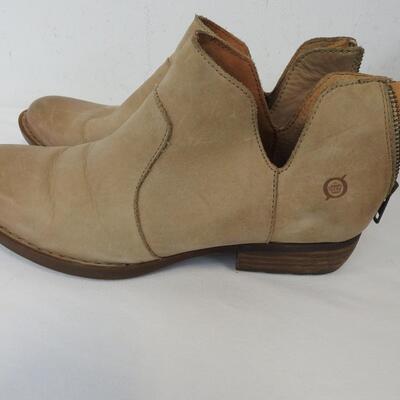3 Pairs Women's Shoes: Black Lucky size 8.5 & 2 Pairs Born Size 7.5 (run big)