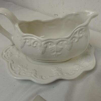 Porcelain Tea Pot w/ Lid & White Gravy Boat with Plate