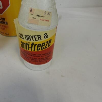 13 pc Cleaning products for home and cars, Brake fluid, gas dyer and antifreeze.