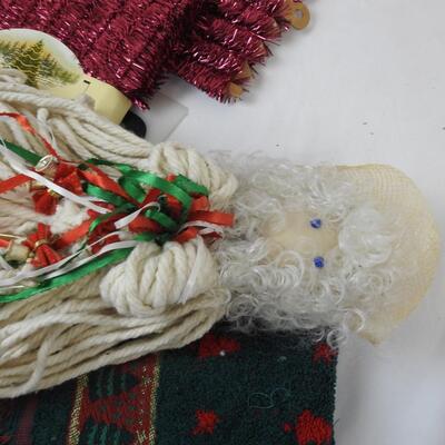 13 pc Christmas Lot: Placemats, garland, brass bells, angel, hand blown oil lamp