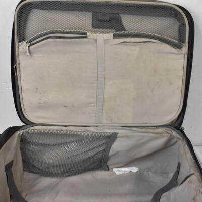 Samsonite Black Carry on Wheeled Suit Case - Good Condition