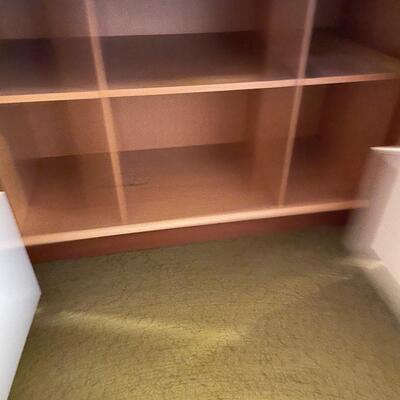 LOT 810. VINTAGE DANISH MODERN TEAK ROLLTOP PULL OUT DESK CABINET