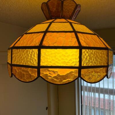 LOT 814 VINTAGE LEADED STAINED GLASS SWAG LAMP