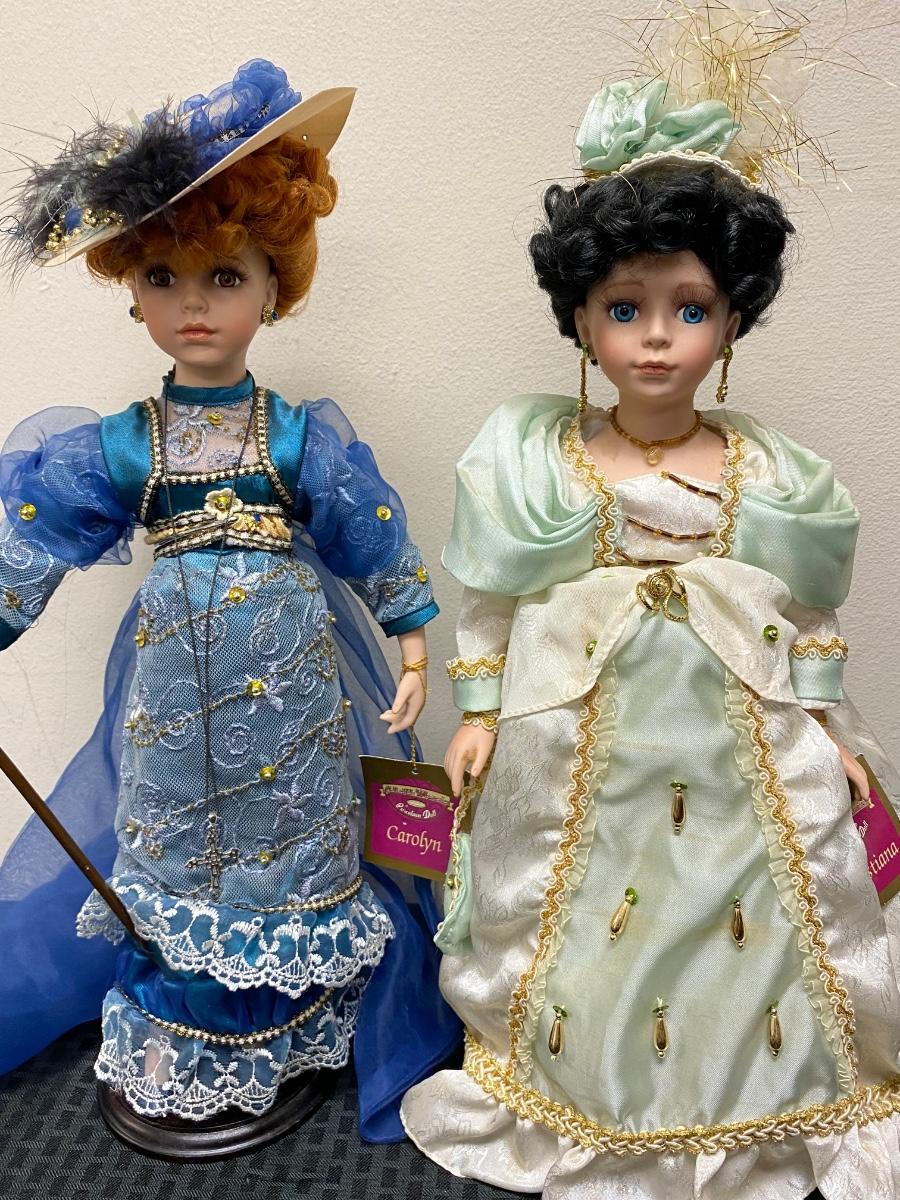 Collectible Memories Porcelain Doll Pair Christiana Carolyn w Stands ...