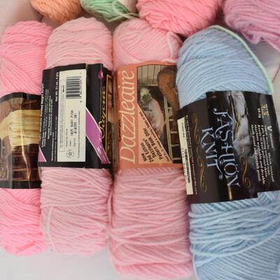 13 Skeins of Yarn, Pink, Blue, Green, Yellow, Peach