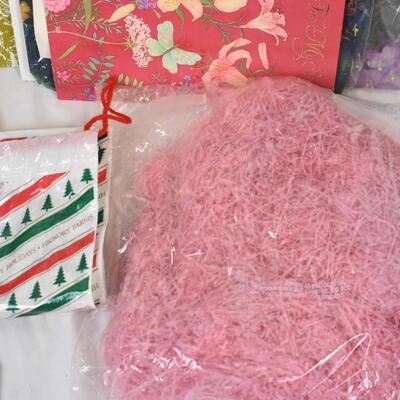 Christmas Lot, Bowls, Gift Boxes, Paper Confetti, Gift Bags