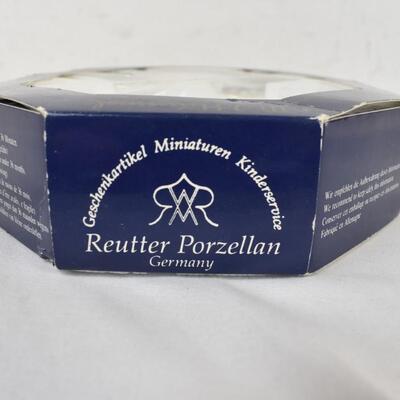 M.J. Reutter Porzellan Miniature Tea Set