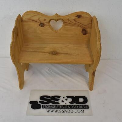 Wooden Heart Doll Bench