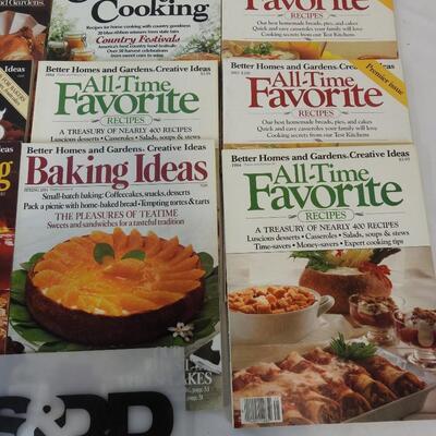 13 Better Homes & Gardens Recipe Magazines 1977-1985 - Vintage