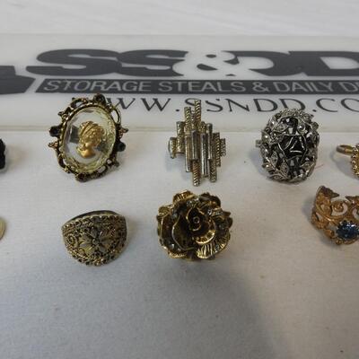 11 pc Costume Jewelry: 10 Adjustable Rings, 1 ring sz 6.5, 1 Pendant - Vintage