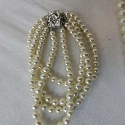 3 pc Costume Jewelry: Faux Pearls Bracelet, Clip-On Earrings, Bracelet - Vintage