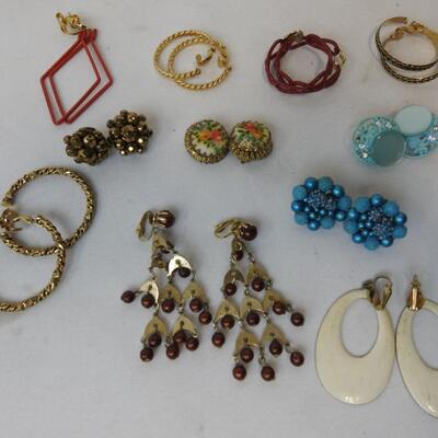 17 pairs of Clip-On Earrings, Vintage Costume Jewelry