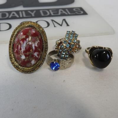 8 Vintage Costume Jewelry Adjustable Rings