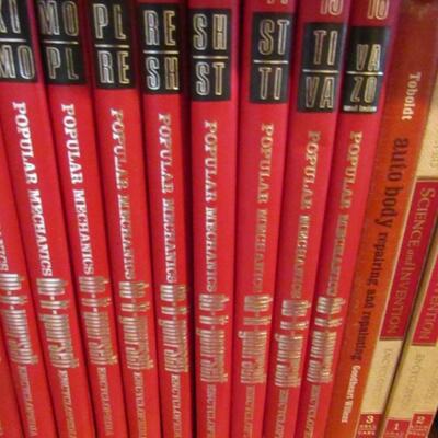 LOT 110  SETS OF ENCYCLOPEDIAS ON DO IT YOURSELF HOME PROJECTS