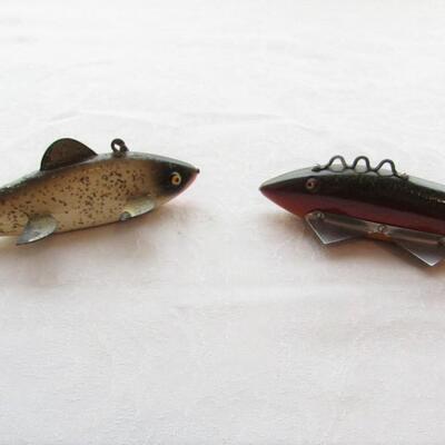 LOT 125   TWO WOODEN ICE FISHING SPEARING LURE DECOYS
