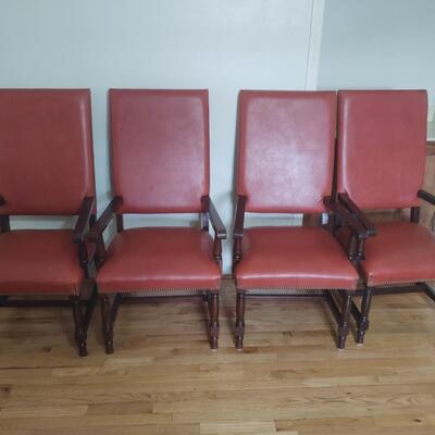 4 Dining Chairs w/Arms