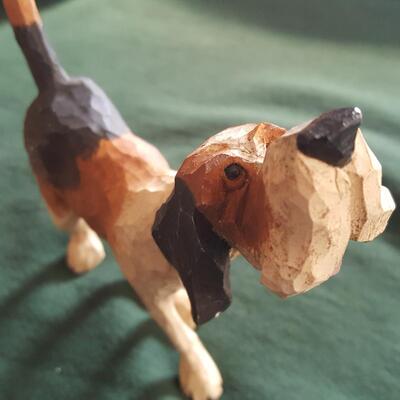 Set of Tom Wolfe Carved Pack O' Dogs - #2