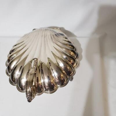 63A Clamshell Serving Dish