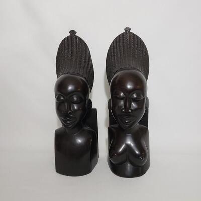 24A African Bookend Couple