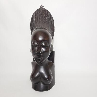 24A African Bookend Couple