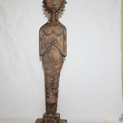 30A Statue