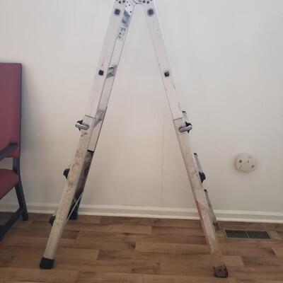 34E Ladder