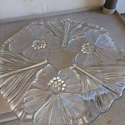 Glass Platters and Vases Mixed lot
