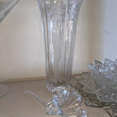 Glass Platters and Vases Mixed lot