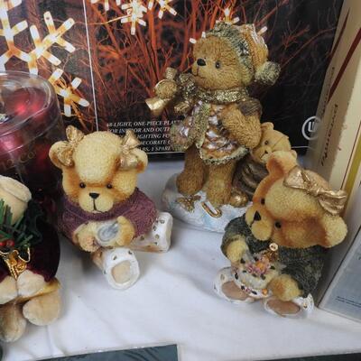 Christmas lot  15 pcs 15in lighted snowflake, angel tree top, satin balls, bears