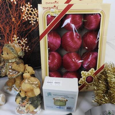 Christmas lot  15 pcs 15in lighted snowflake, angel tree top, satin balls, bears